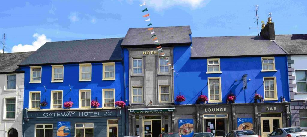 The Gateway Hotel Swinford Exterior photo